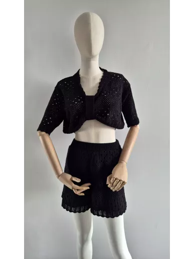 Komplet dzianinowy crochet Le Marlé – top, szorty i narzutka czarny handmade