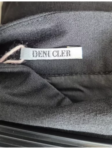 Czarna spódnica Deni Cler z wełny jagnięcej i jedwabiu rozmiar 34