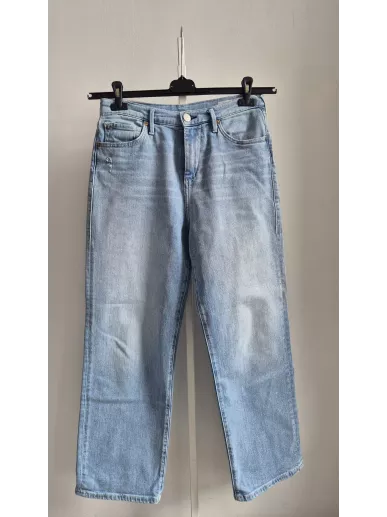 Jeansy True Religion