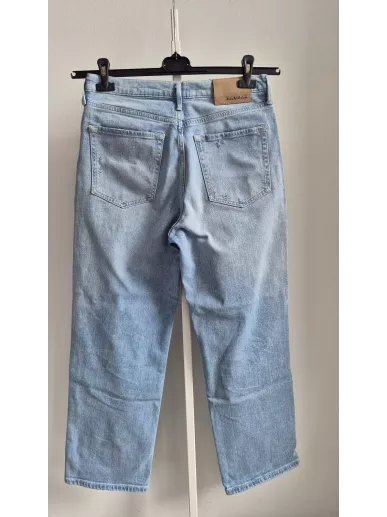 Jeansy True Religion