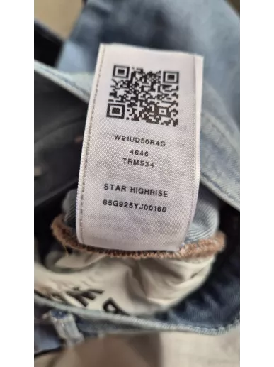 Jeansy True Religion