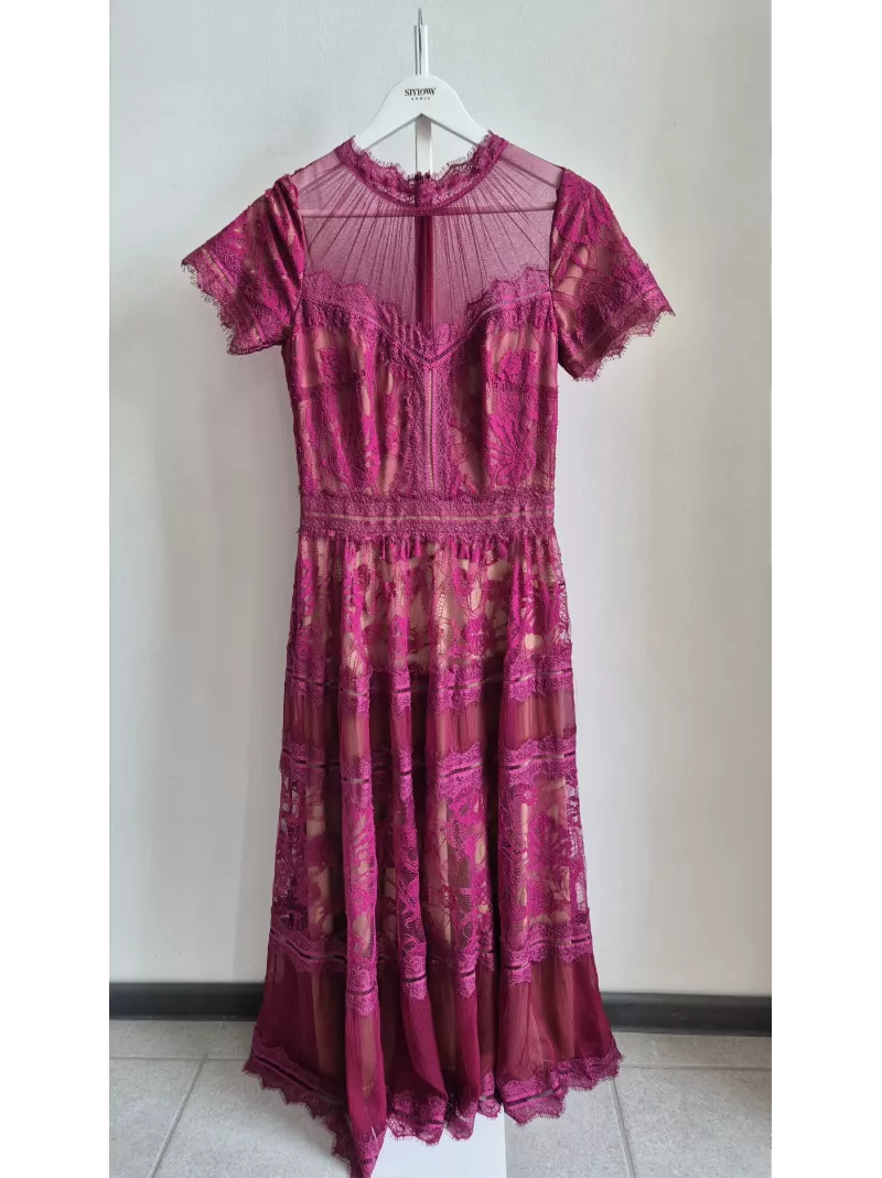 Sukienka Deni Cler fuksjowa z koronką, rozmiar 36