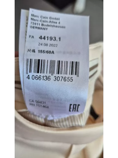 Spodnie Marc Cain w kolorze ecru