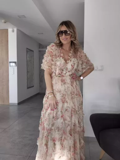 Romantyczna, bajkowa  sukienka – Needle & Thread Waltzing Blooms Ruffle Gown