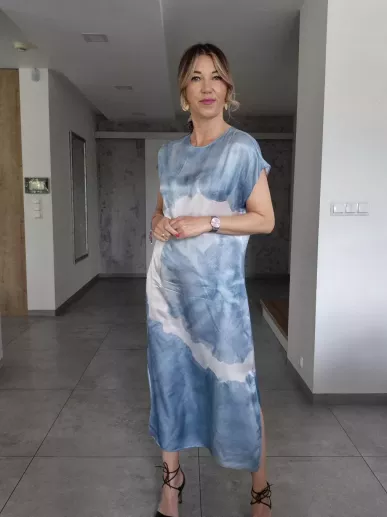 AllSaints sukienka midi tie-dye niebieska jedwab/wiskoza rozmiar 38 (UK10/US6)