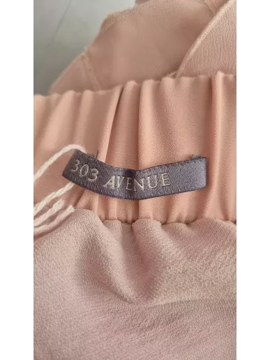 303 Avenue – falbaniasta spódnica mini z wiskozy, kolor brzoskwiniowy, rozmiar M