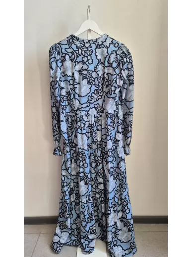 Bizuu sukienka maxi bawełniana w kwiaty błękitno-czarne