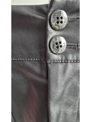 Pinko Biagio Shorts czarne szorty ze skóry ekologicznej Stylowy Komis