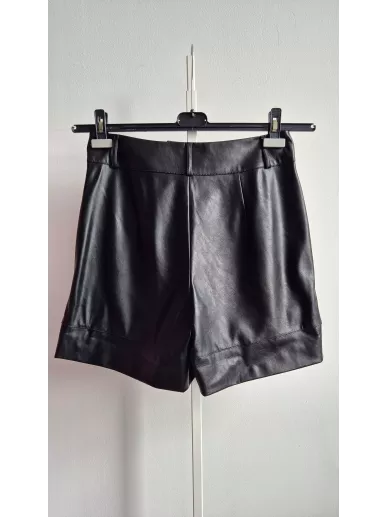 Pinko Biagio Shorts czarne szorty ze skóry ekologicznej Stylowy Komis