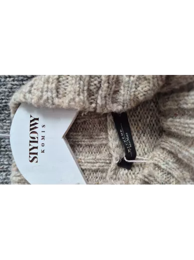 Sweter Weekend Max Mara z golfem i wzorem norweskim – Stylowy Komis