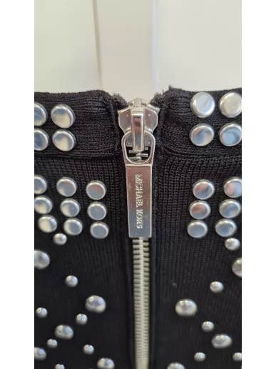 Michael Kors czarna sukienka z nitami aluminiowymi – Stylowy Komis