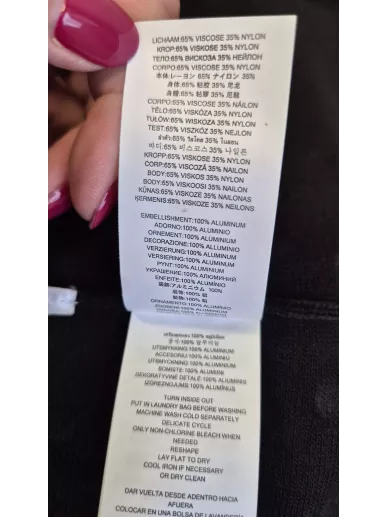 Michael Kors czarna sukienka z nitami aluminiowymi – Stylowy Komis