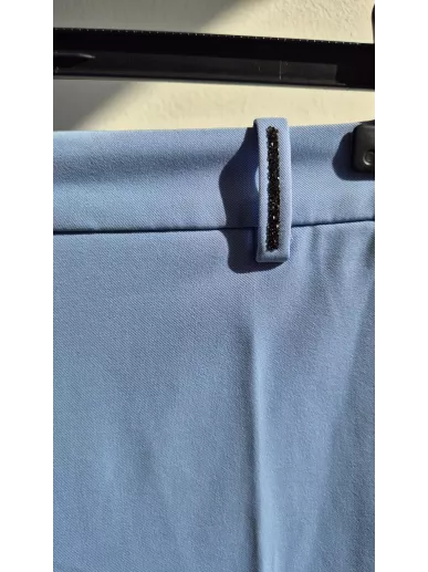 Błękitne spodnie cygaretki Marc Cain N3 – Stylowy Komis