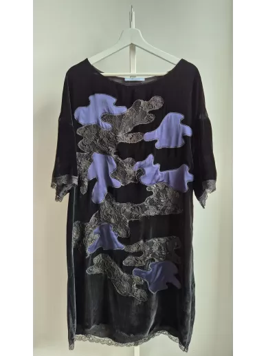 Blumarine czarna welurowa sukienka z koronką Made in Italy