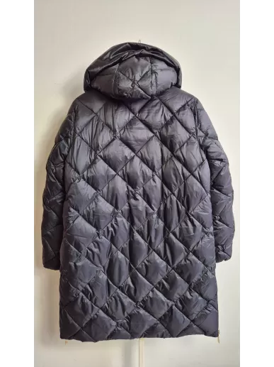 Marella kurtka puchowa czarna – luksusowy model z naturalnym puchem