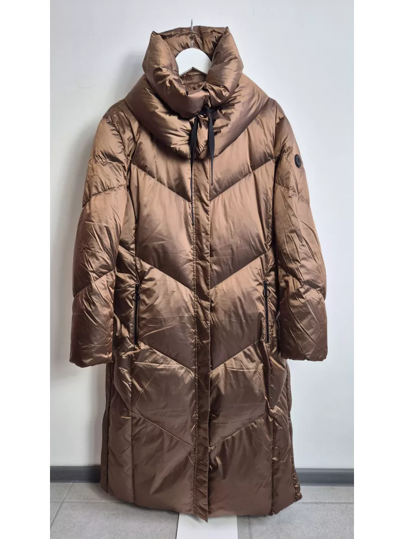 Laurèl puchowy płaszcz brązowy szampan – Stylowy Komis