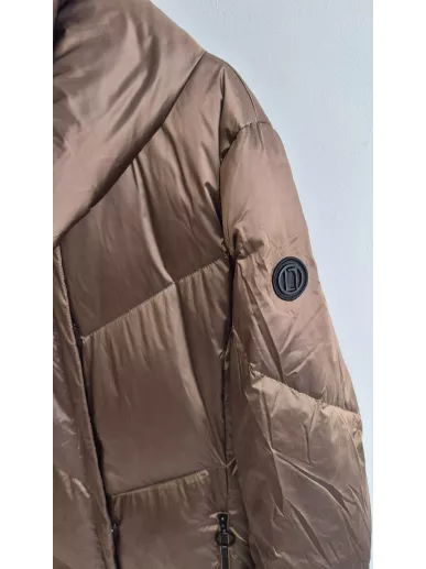 Laurèl puchowy płaszcz brązowy szampan – Stylowy Komis