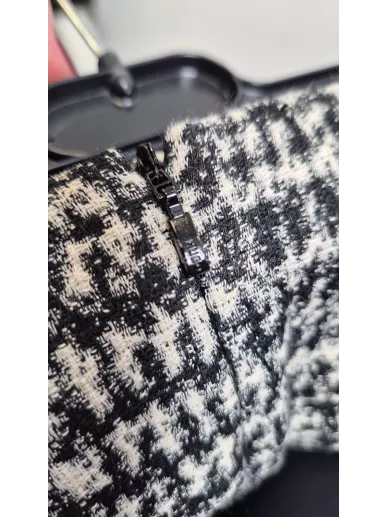 Hugo Boss spódnica mini w pepitkę  HUGO