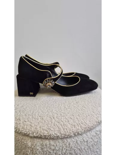 Dolce & Gabbana czółenka zamszowe z kryształową broszką