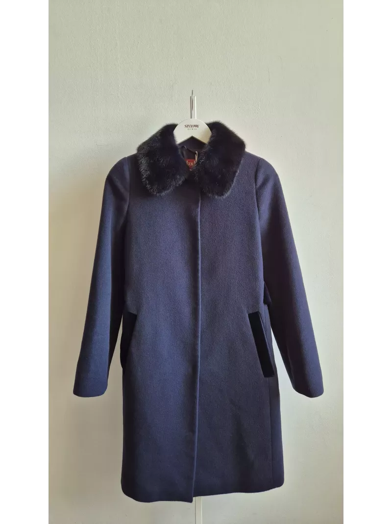 Płaszcz MaxMara granatowy z kołnierzem z norki rozmiar 36PL