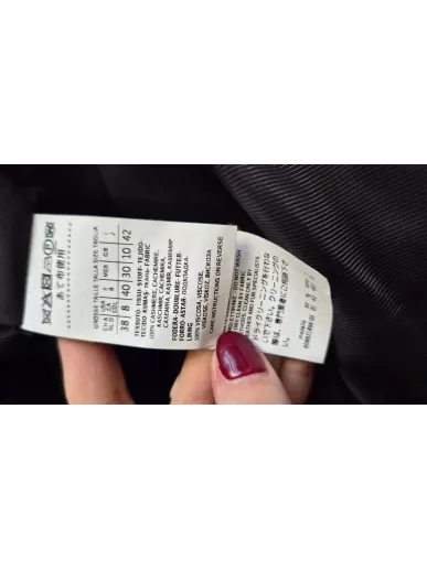 Płaszcz MaxMara z kaszmiru z kołnierzem z norki rozmiar 38PL