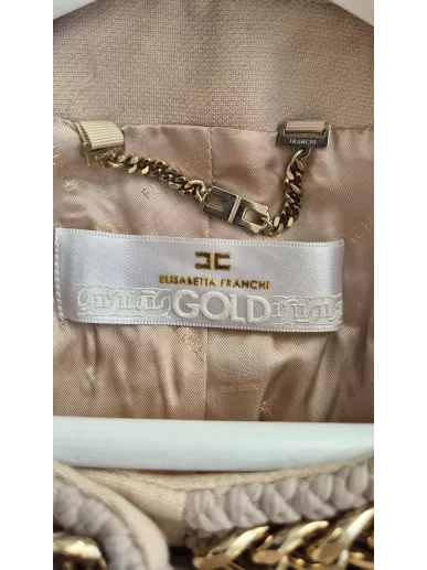 Płaszcz Elisabetta Franchi Gold beżowy z łańcuchami 38PL