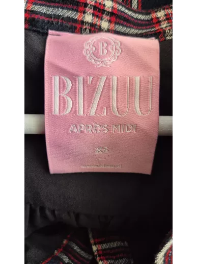 Sukienka Bizuu Après Midi w kratę XS – falbany | Stylowy Komis