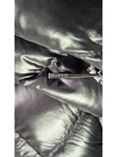 Moncler puchowy płaszcz z futrem Blue Frost Fox – Stylowy Komis