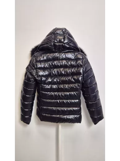 Moncler Badyfur – czarna kurtka z futrem Blue Fox | Stylowy Komis