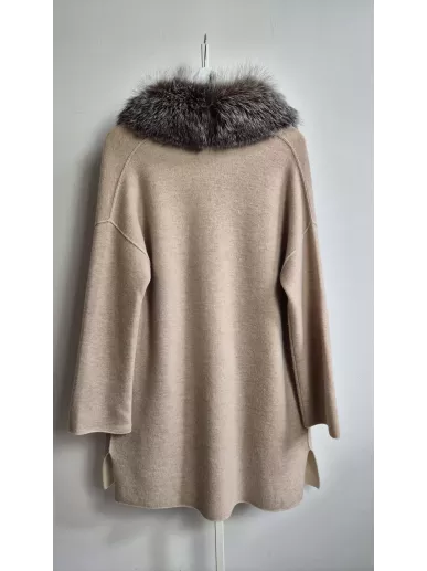 Laurel płaszcz z naturalnym futrem lisa | virgin wool | Stylowy Komis
