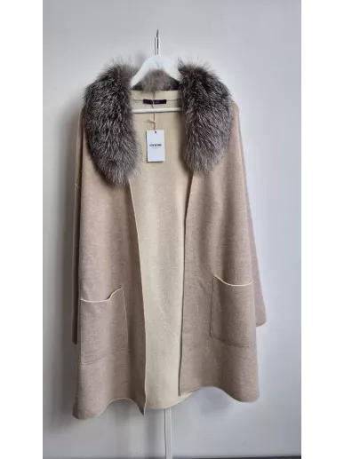 Laurel płaszcz z naturalnym futrem lisa | virgin wool | Stylowy Komis